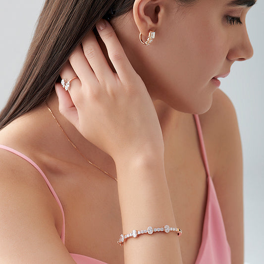 Cluster Oval & Round Diamond Bracelet - MQ