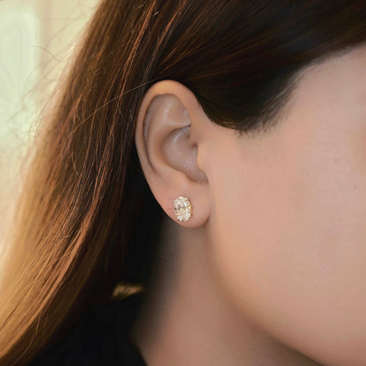 Solitaire Oval Earrings - MQ
