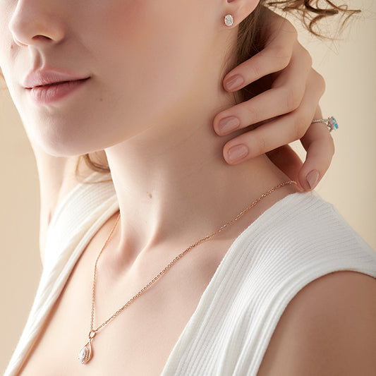 The Oval Classic Solitaire Earrings - MQ