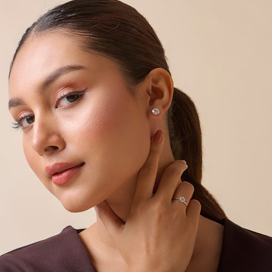 Shimmering Round Solitaire Stud Earrings - MQ