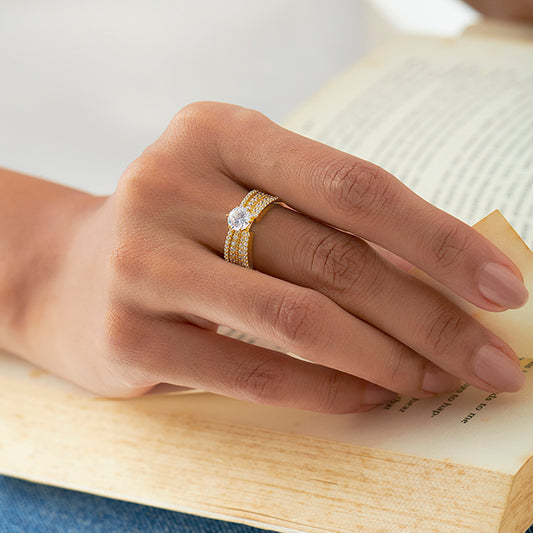 Elegant Round Center Stone Ring with Diamond Shoulders - MQ