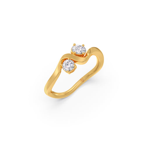 Alternating Round and Oval Diamond Ring