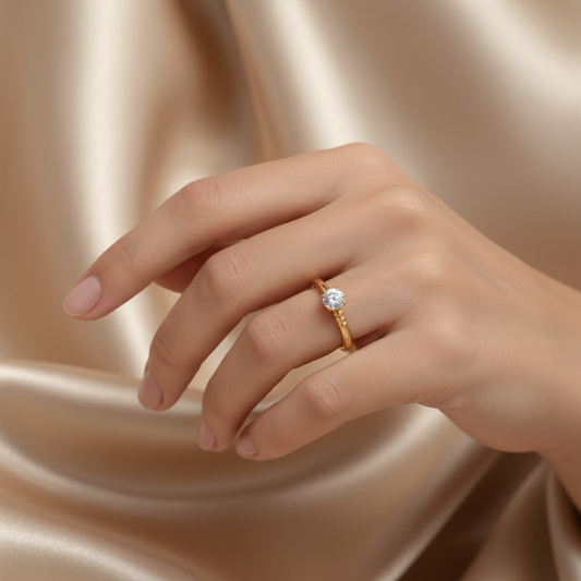 Ribbed Shoulder Round Solitaire Ring - MH